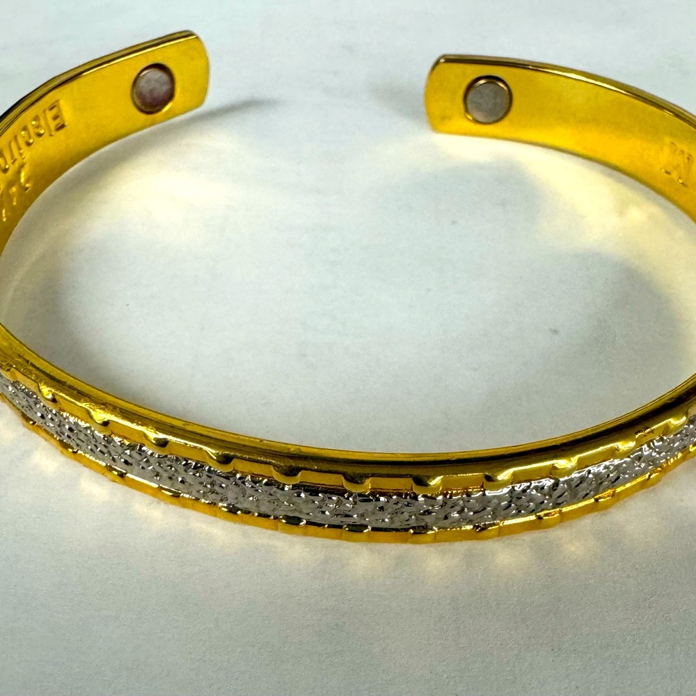 Women’s 24K Gold Electro Plated Bracelet Bangle 
 7" inches magnetic